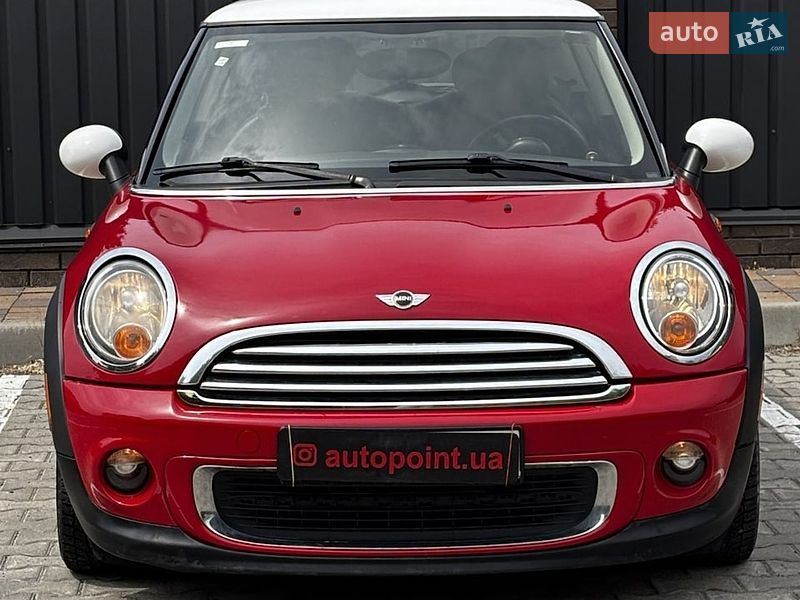 Хетчбек MINI Cooper 2011 в Білогородці