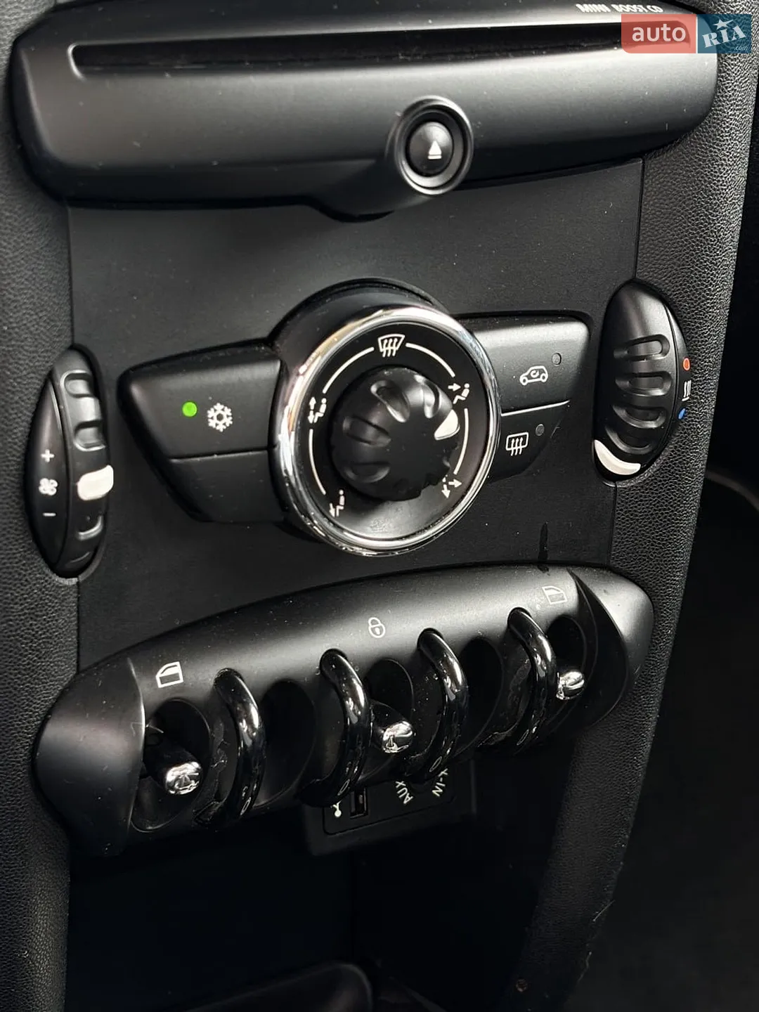2011 MINI Cooper - мініатюра 21