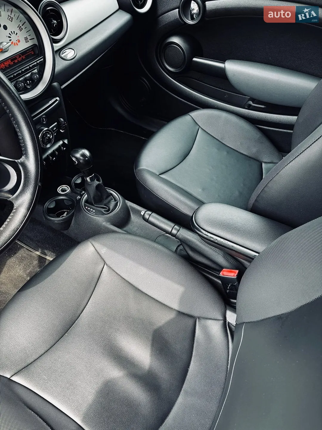 2011 MINI Cooper - мініатюра 28