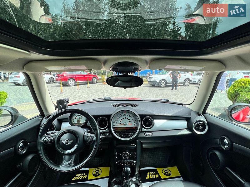 Хэтчбек MINI Cooper 2012 в Львове