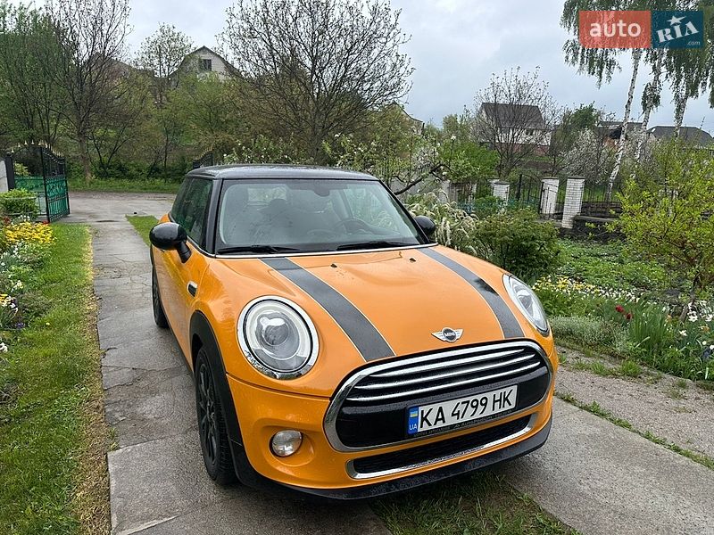 Хетчбек MINI Cooper 2016 в Києві