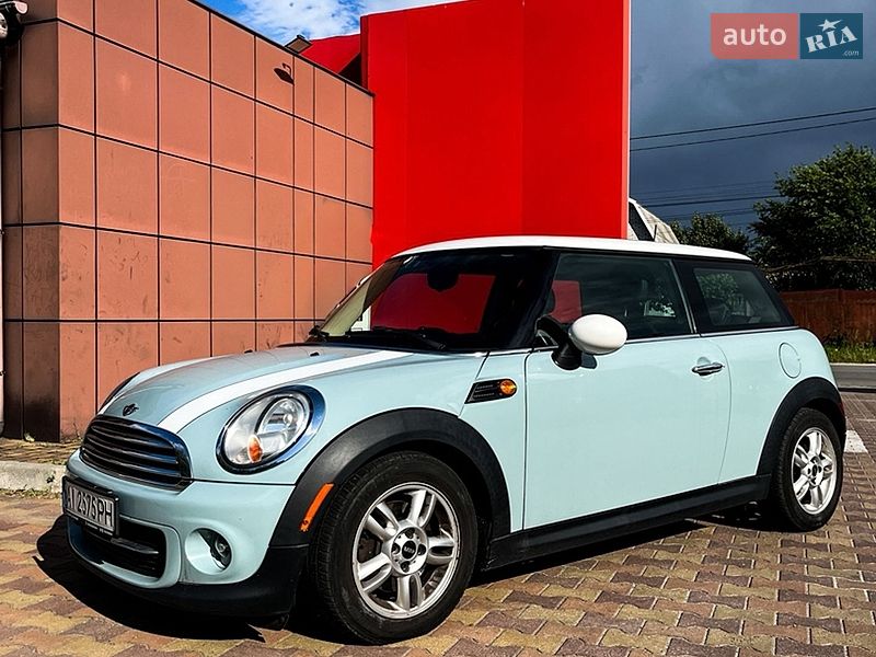 MINI Cooper 2013