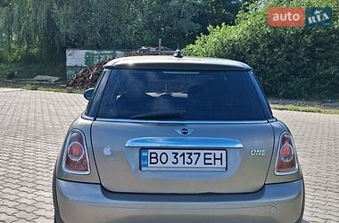 Хетчбек MINI Cooper 2011 в Трускавці