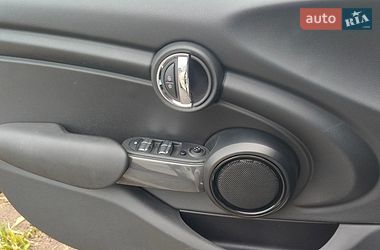 Хетчбек MINI Cooper 2020 в Острозі фото 10 Хетчбек MINI Cooper 2020 в Острозі
