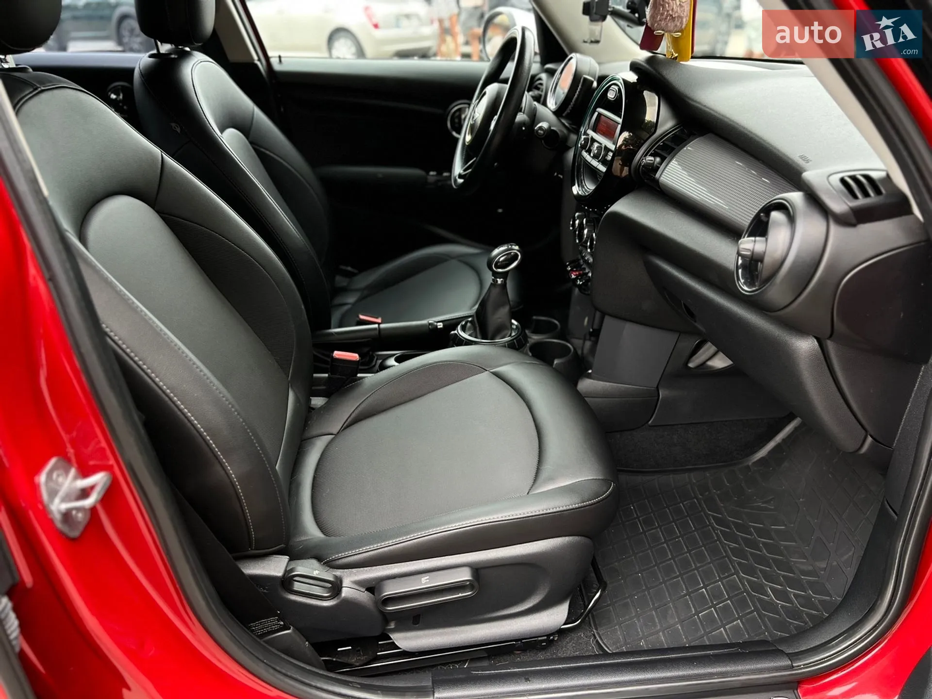 2015 MINI Cooper - мініатюра 27