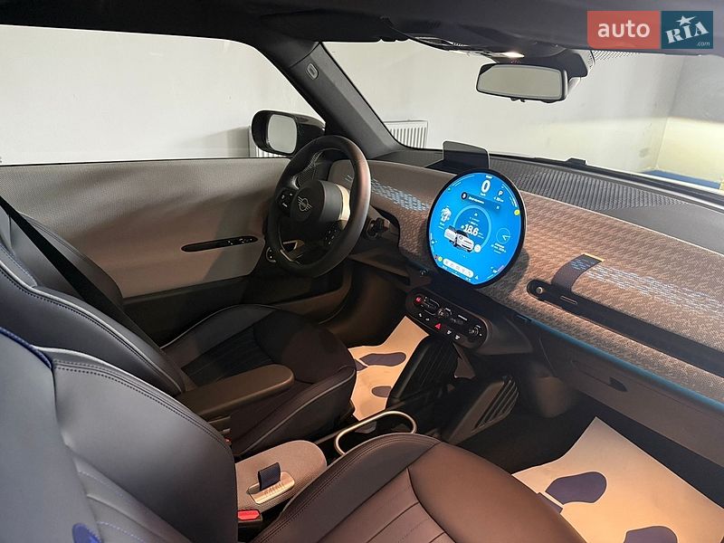 Хэтчбек MINI Cooper 2024 в Львове