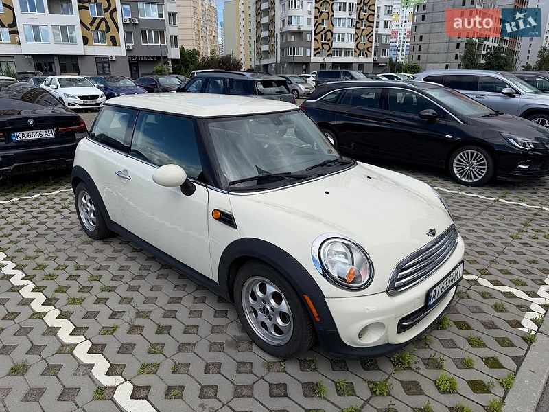 Хэтчбек MINI Cooper 2012 в Броварах фото 3 Хэтчбек MINI Cooper 2012 в Броварах
