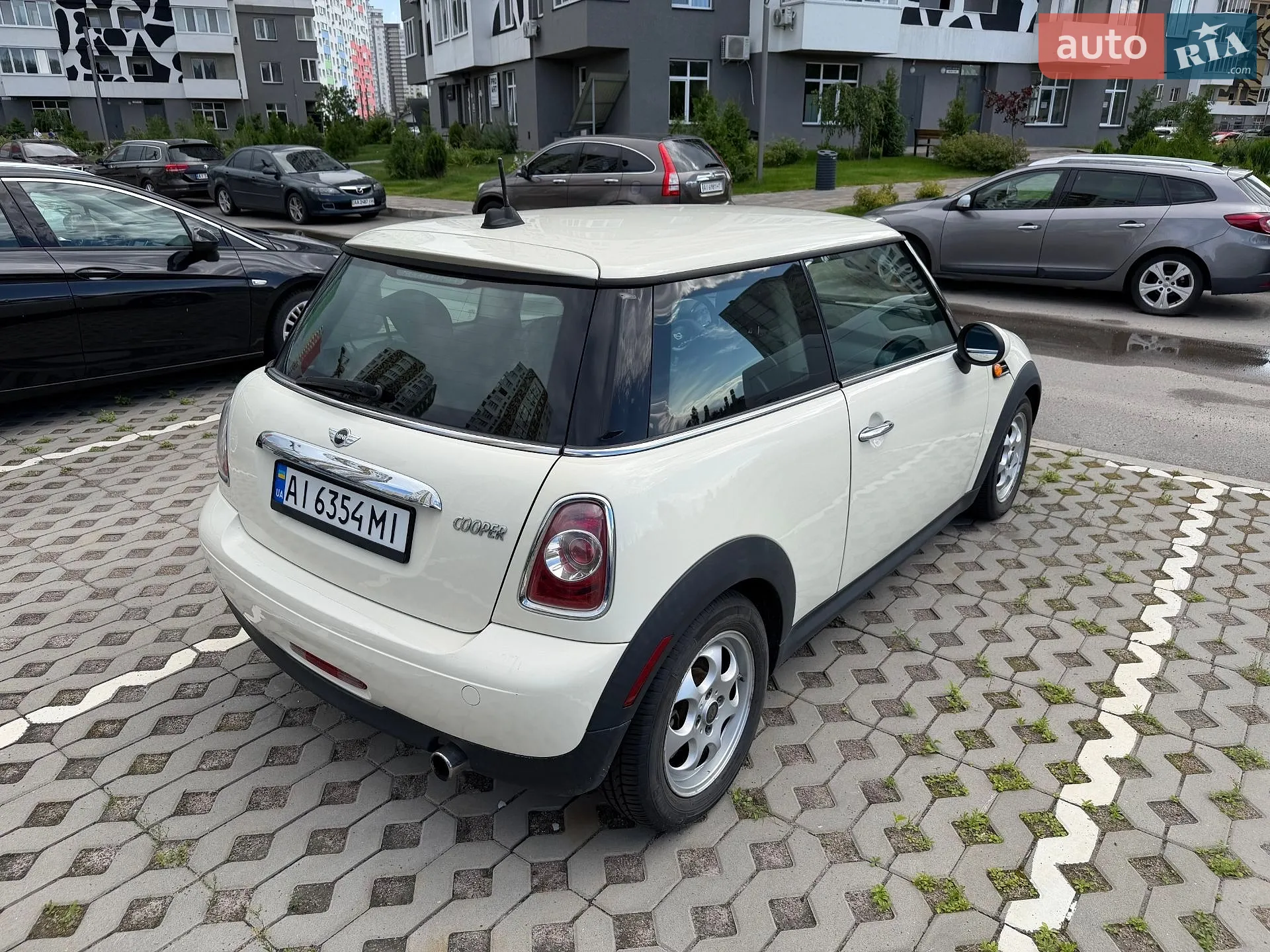 2012 MINI Cooper - мініатюра 7
