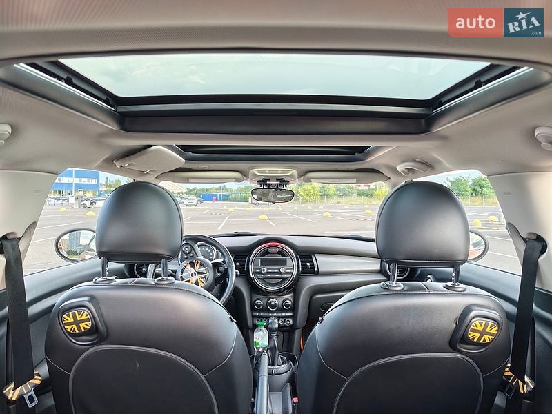 Хэтчбек MINI Cooper 2014 в Киеве