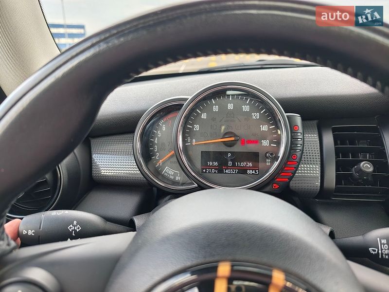 Хэтчбек MINI Cooper 2014 в Киеве