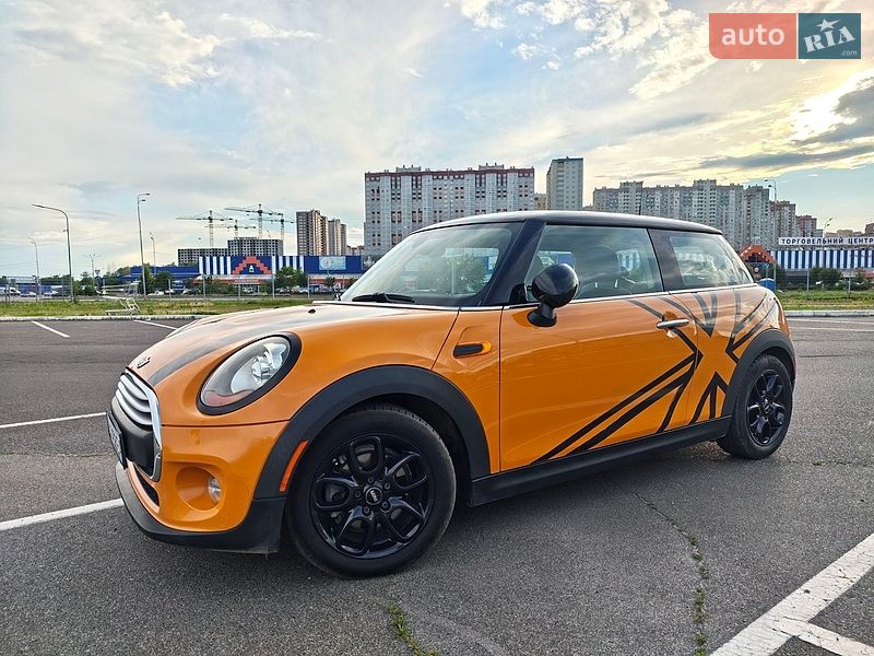 Хэтчбек MINI Cooper 2014 в Киеве