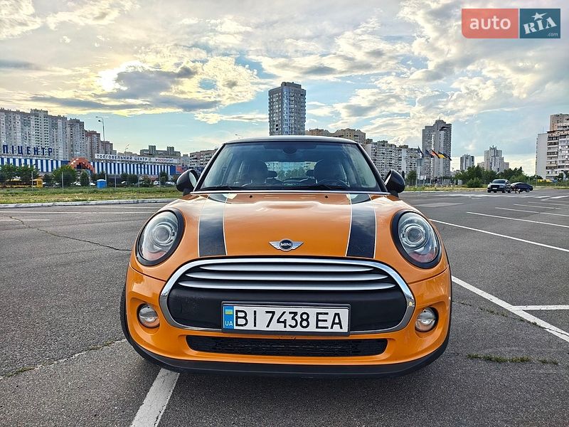 Хэтчбек MINI Cooper 2014 в Киеве