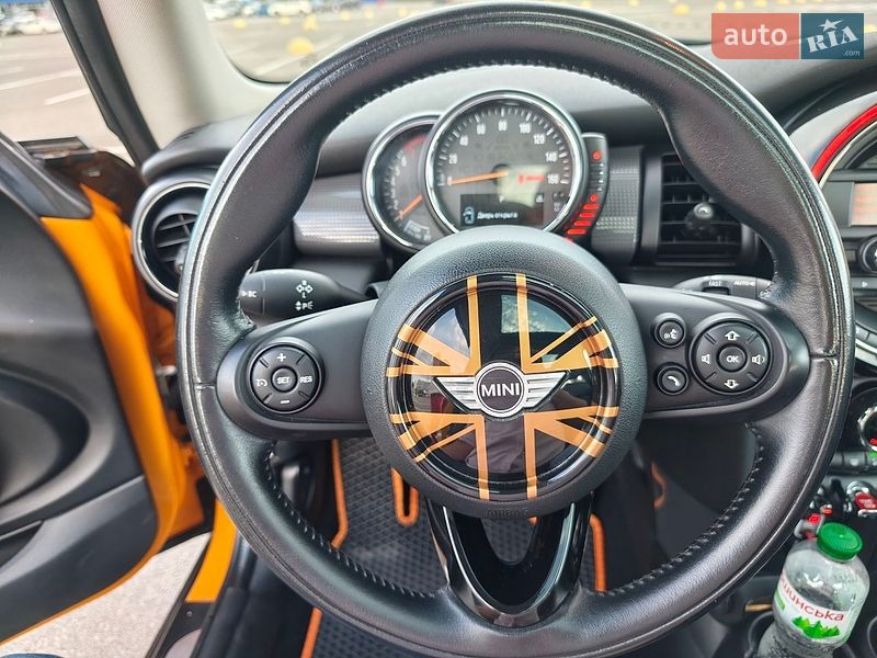 Хэтчбек MINI Cooper 2014 в Киеве