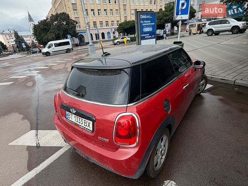 Хетчбек MINI Cooper 2015 в Житомирі
