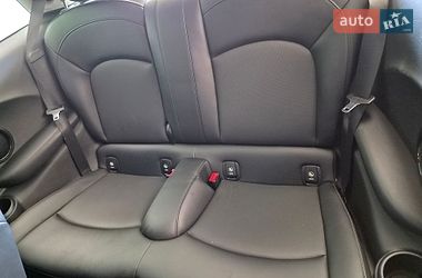Хетчбек MINI Cooper 2016 в Городку