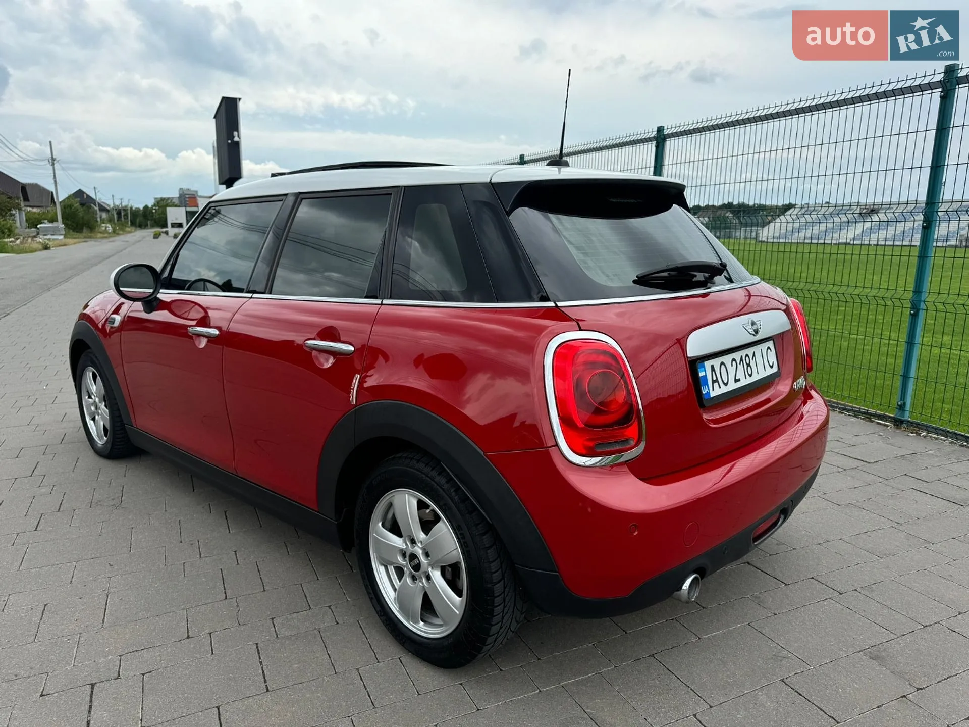 2014 MINI Cooper - мініатюра 8