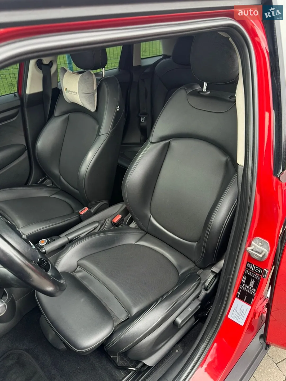 2014 MINI Cooper - мініатюра 17
