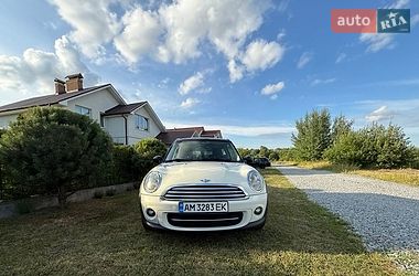 Хэтчбек MINI Cooper 2011 в Житомире