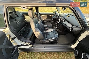 Хэтчбек MINI Cooper 2011 в Житомире