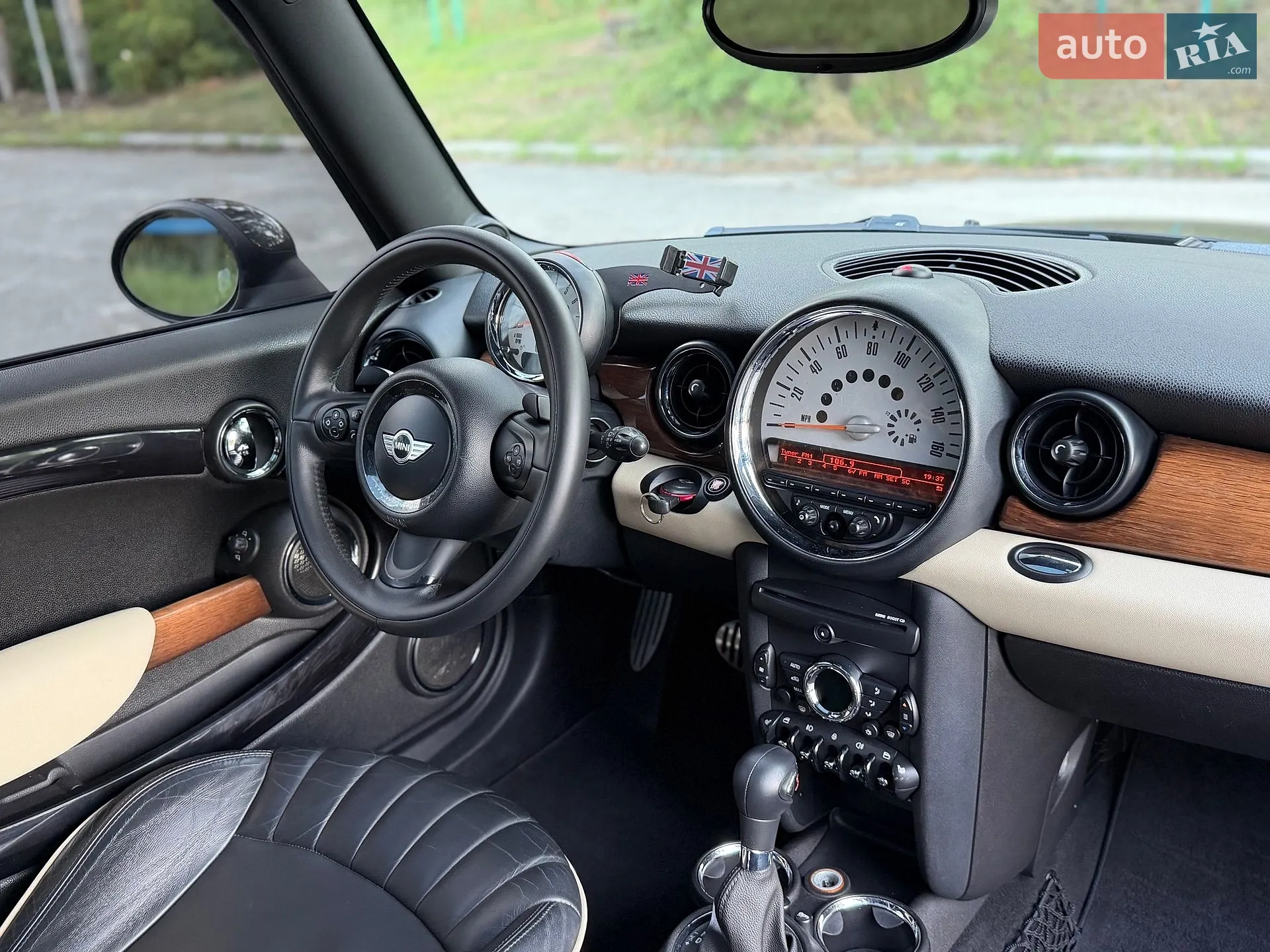2010 MINI Cooper - мініатюра 38