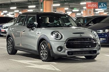 Хетчбек MINI Cooper 2020 в Києві