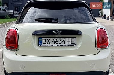 Хэтчбек MINI Cooper 2015 в Хмельницком