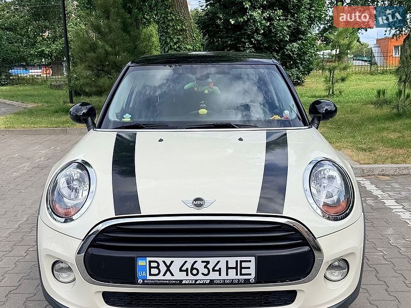 MINI Cooper 2015