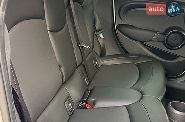 Хэтчбек MINI Cooper 2015 в Хмельницком
