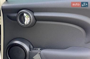 Хэтчбек MINI Cooper 2015 в Хмельницком