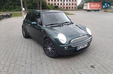 Хэтчбек MINI Cooper 2002 в Дрогобыче