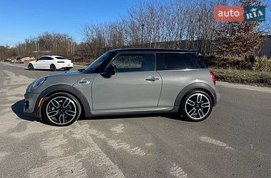 Хетчбек MINI Cooper 2015 в Києві фото 4 Хетчбек MINI Cooper 2015 в Києві