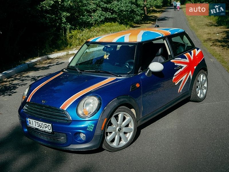 MINI Cooper 2012