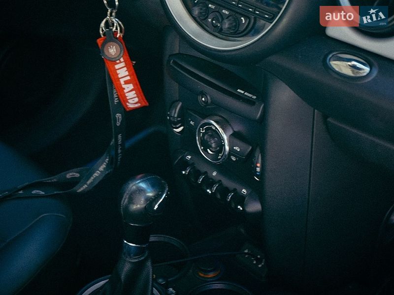 Хэтчбек MINI Cooper 2012 в Киеве