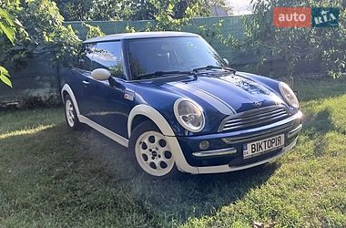 Хэтчбек MINI Cooper 2003 в Бершади