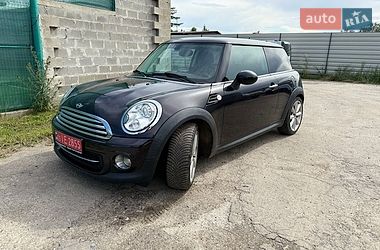 Хэтчбек MINI Cooper 2012 в Ковеле