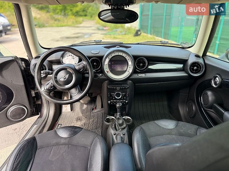Хэтчбек MINI Cooper 2012 в Ковеле