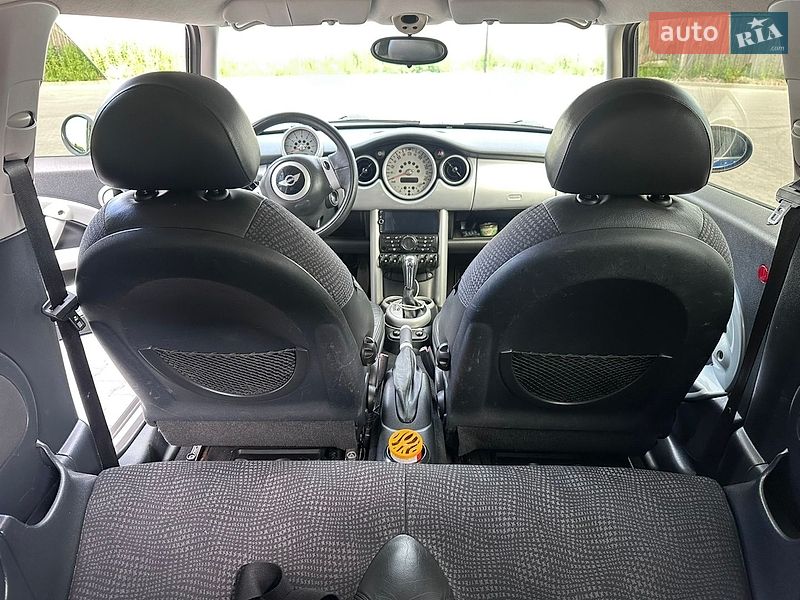 Хетчбек MINI Cooper 2002 в Києві