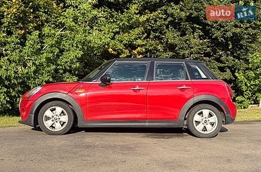 Хэтчбек MINI Cooper 2015 в Киеве
