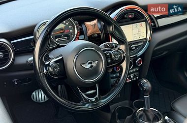Хэтчбек MINI Cooper 2015 в Киеве