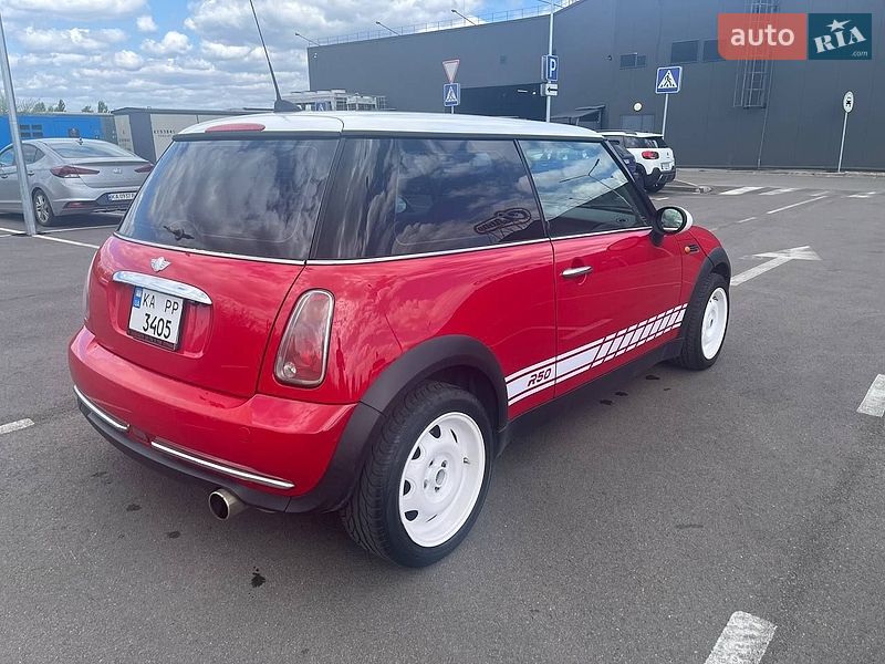 Хетчбек MINI Cooper 2005 в Прилуках