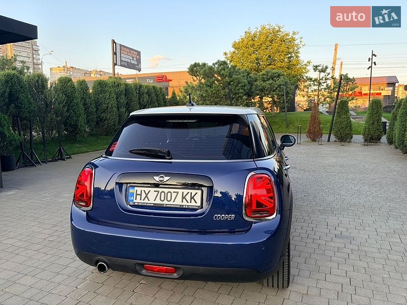 Хетчбек MINI Cooper 2016 в Хмельницькому