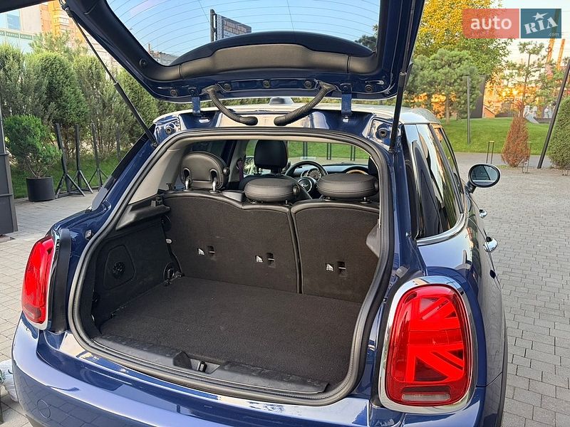 Хетчбек MINI Cooper 2016 в Хмельницькому
