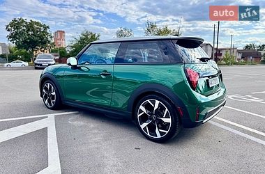 Хетчбек MINI Cooper 2024 в Києві