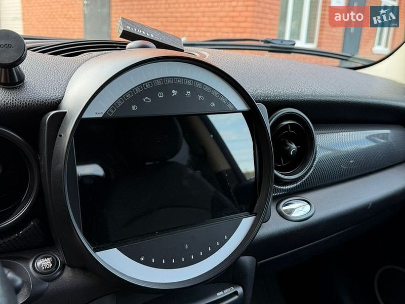 Хэтчбек MINI Cooper 2012 в Днепре
