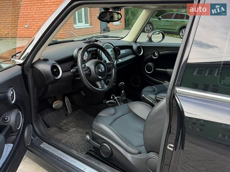 Хэтчбек MINI Cooper 2012 в Днепре