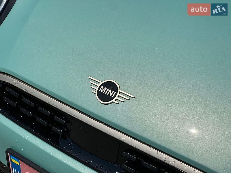 Хэтчбек MINI Cooper 2024 в Киеве