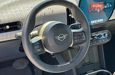 Хетчбек MINI Cooper 2024 в Києві