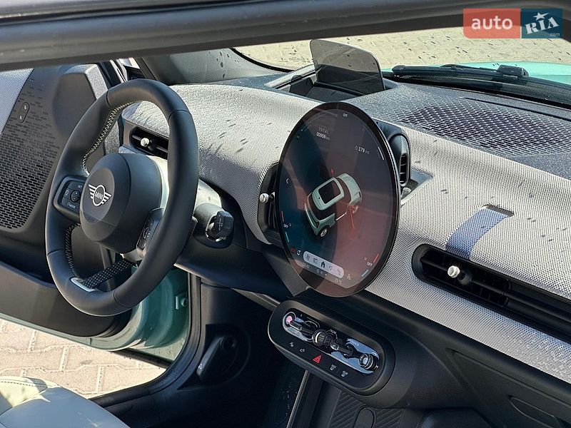 Хэтчбек MINI Cooper 2024 в Киеве