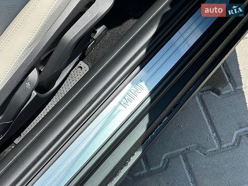 Хэтчбек MINI Cooper 2024 в Киеве