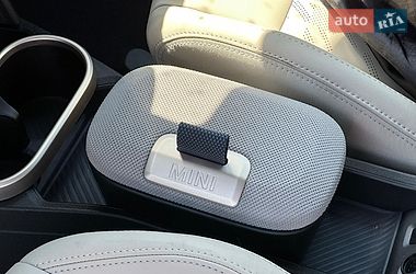 Хетчбек MINI Cooper 2024 в Києві